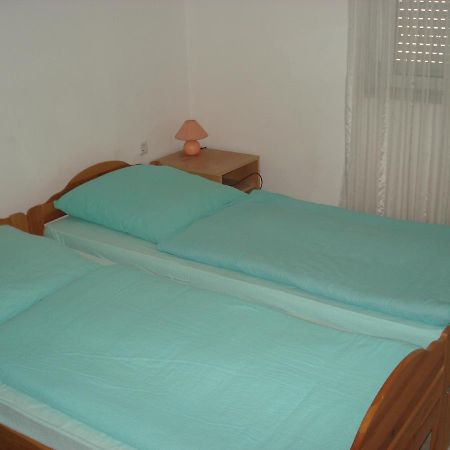 Apartments Zara Вир Экстерьер фото